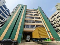 Chevalier House (D13), Factory #633266141